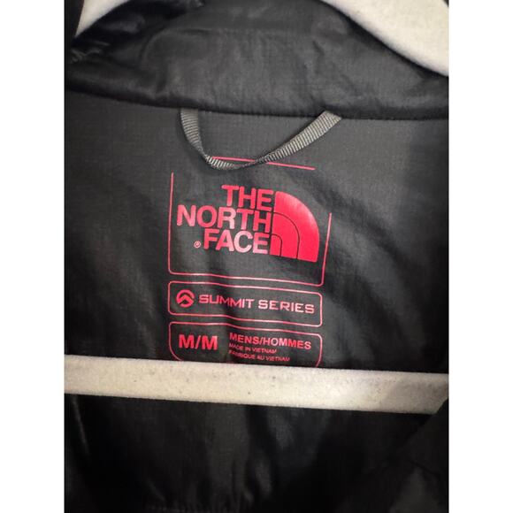 The North Face Summit Series Primaloft Insulated Black Jacket – Men’s Medium - Picture 3 of 8